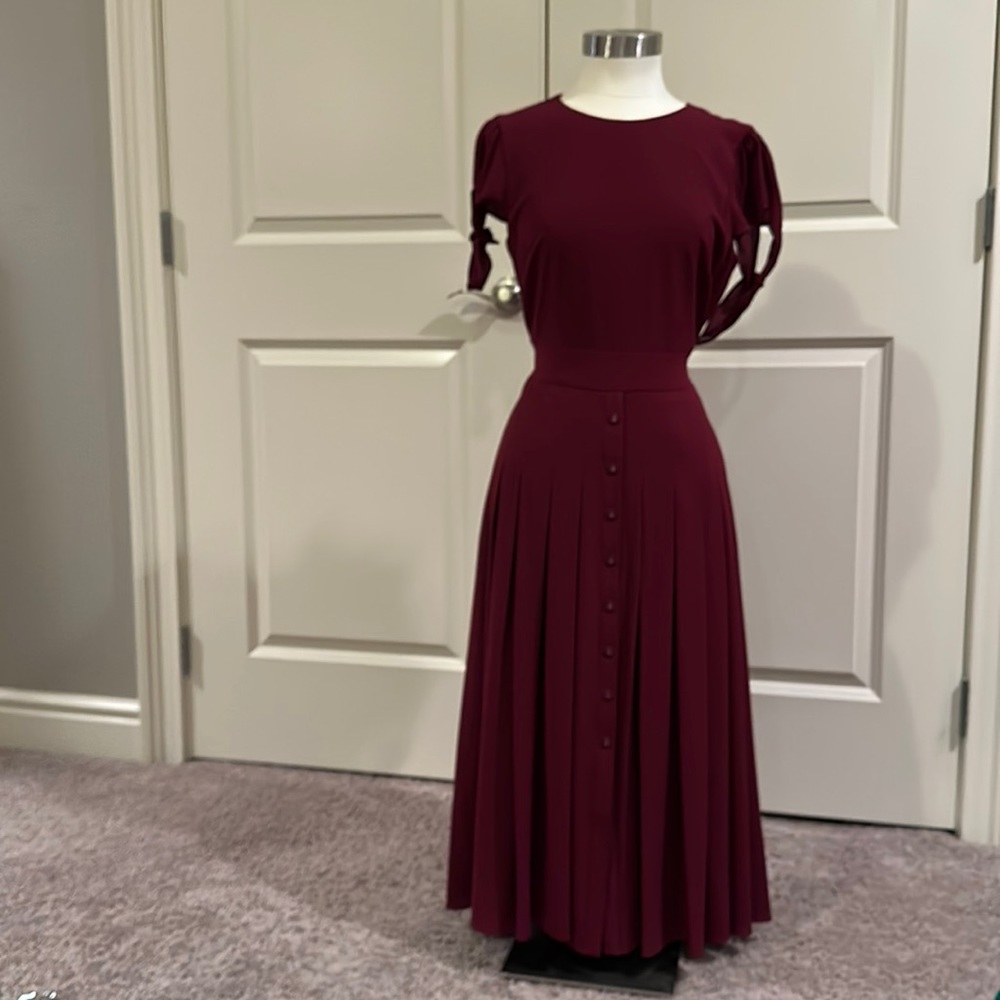 Anthropologie call me glam wine colored dress size 4 pleated skirt